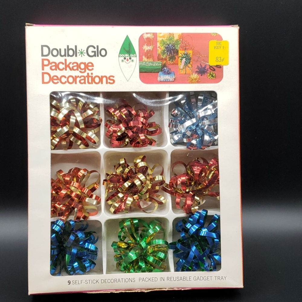 Vintage package decorations